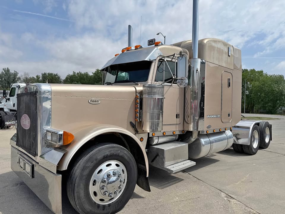 Peterbilt 379EXHD