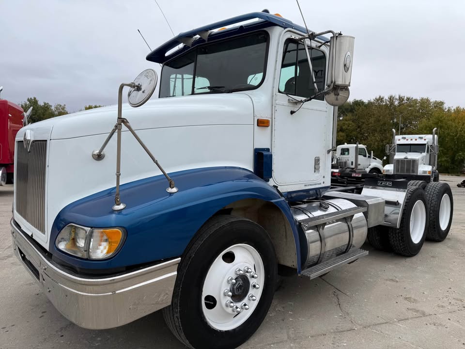 International 9200