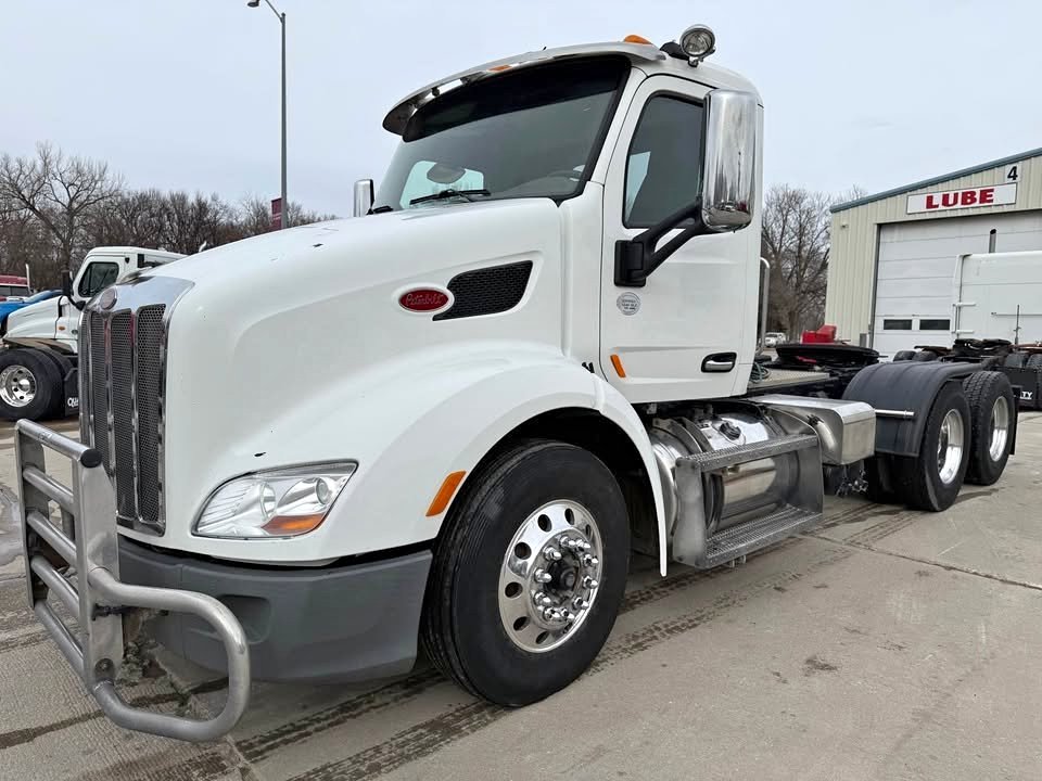 Peterbilt 579