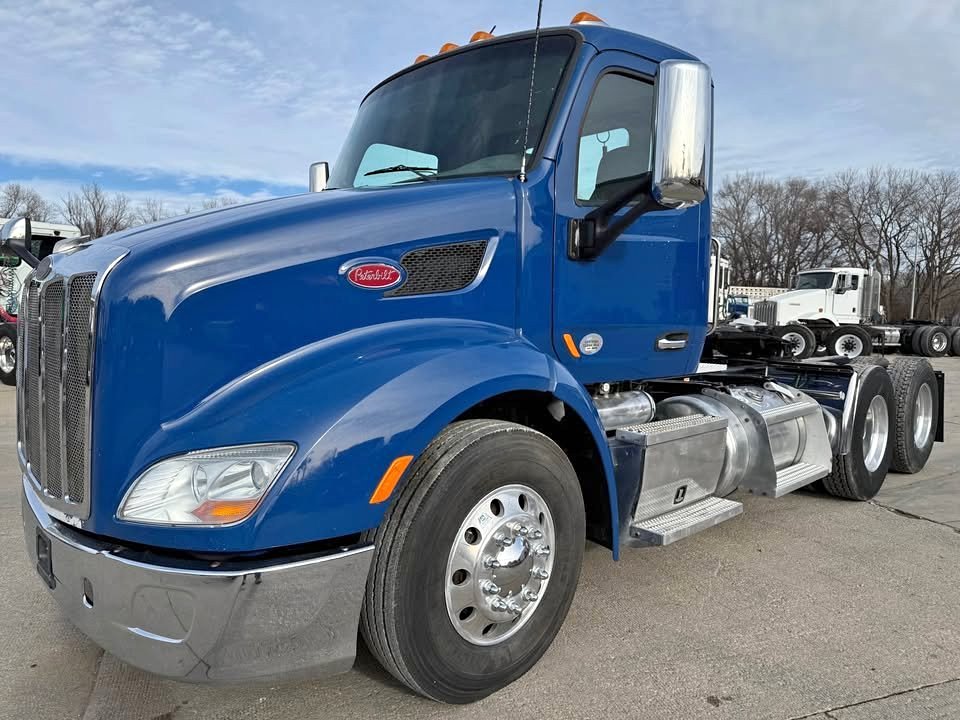 Peterbilt 579