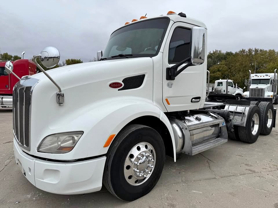Peterbilt 579