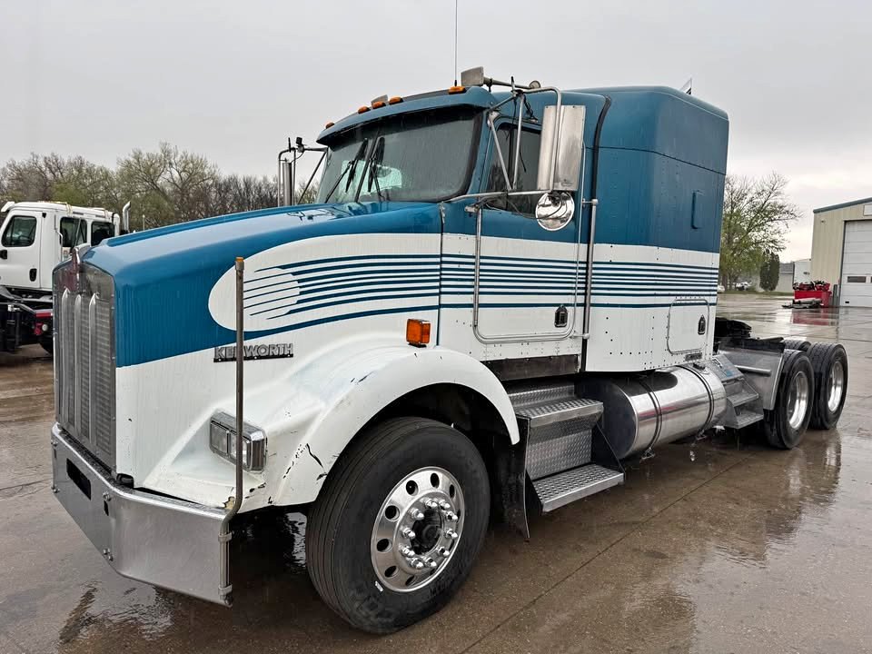 Kenworth T800