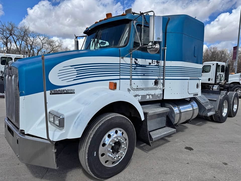 Kenworth T800
