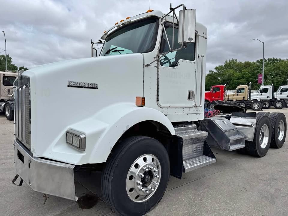 Kenworth T800