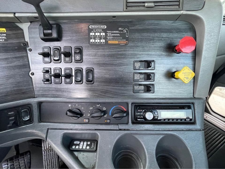 Photo 9