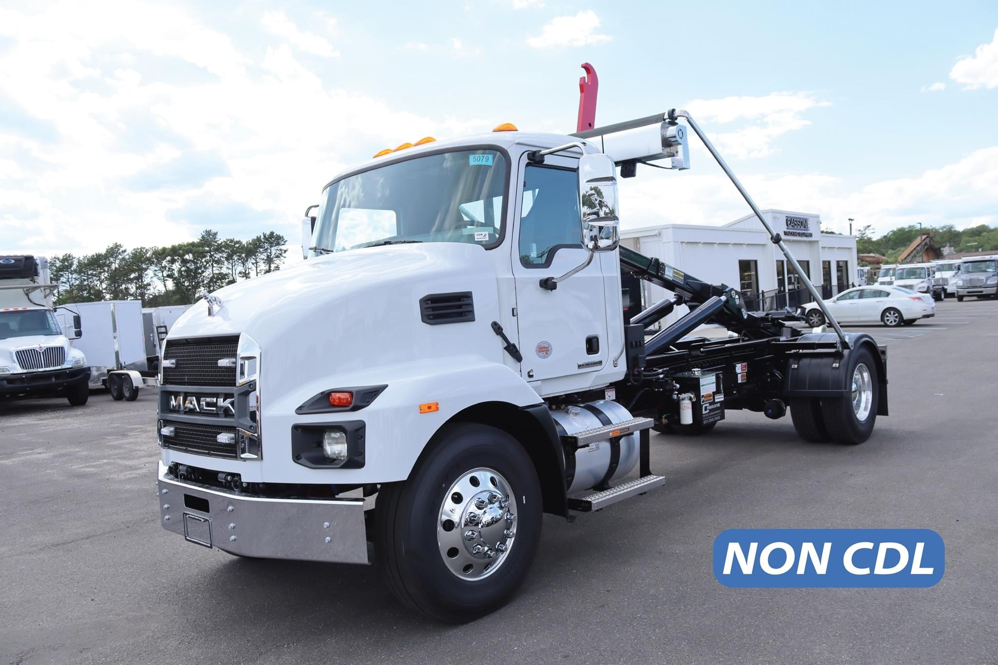 Mack MD7