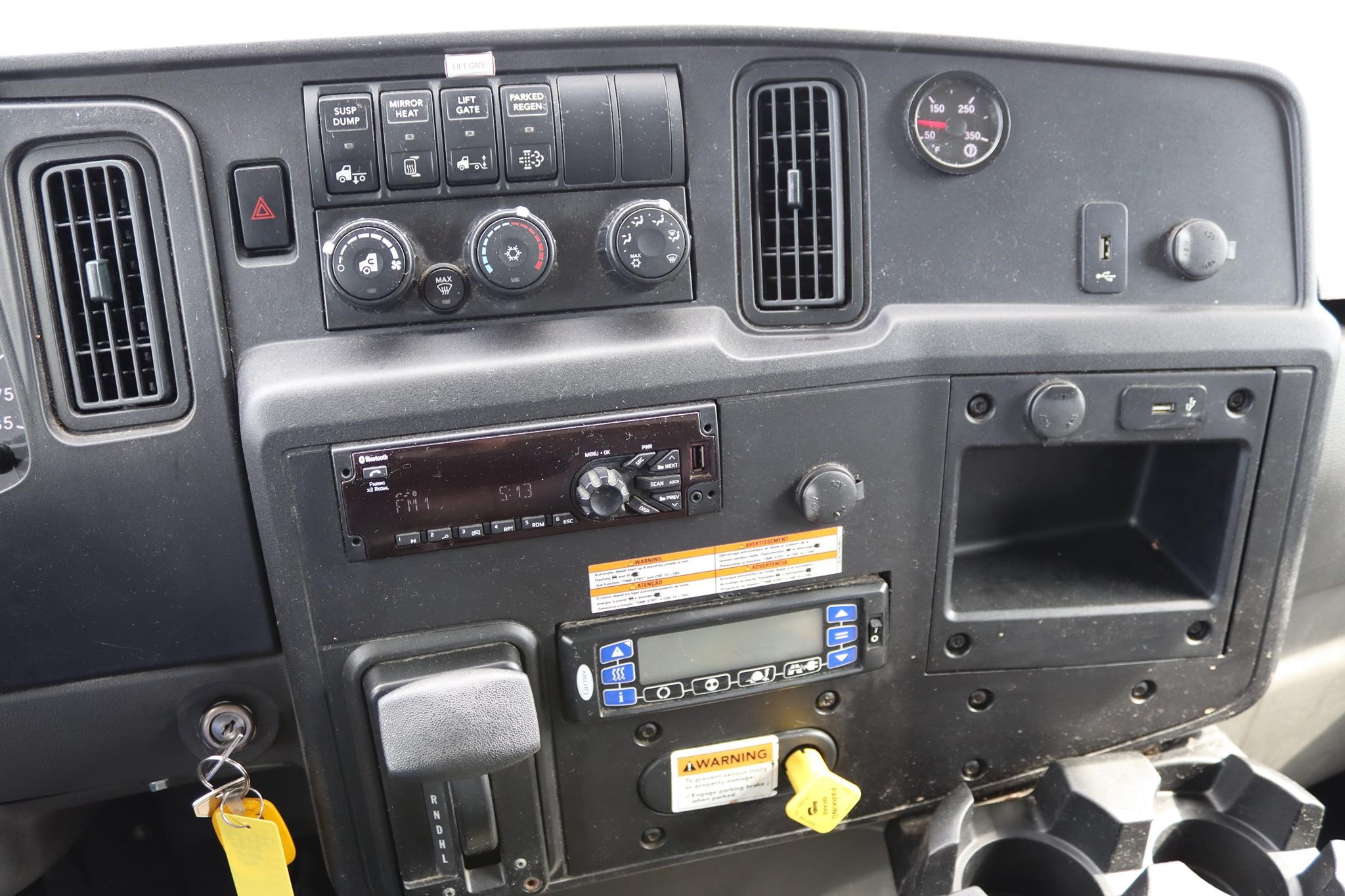 Photo 19