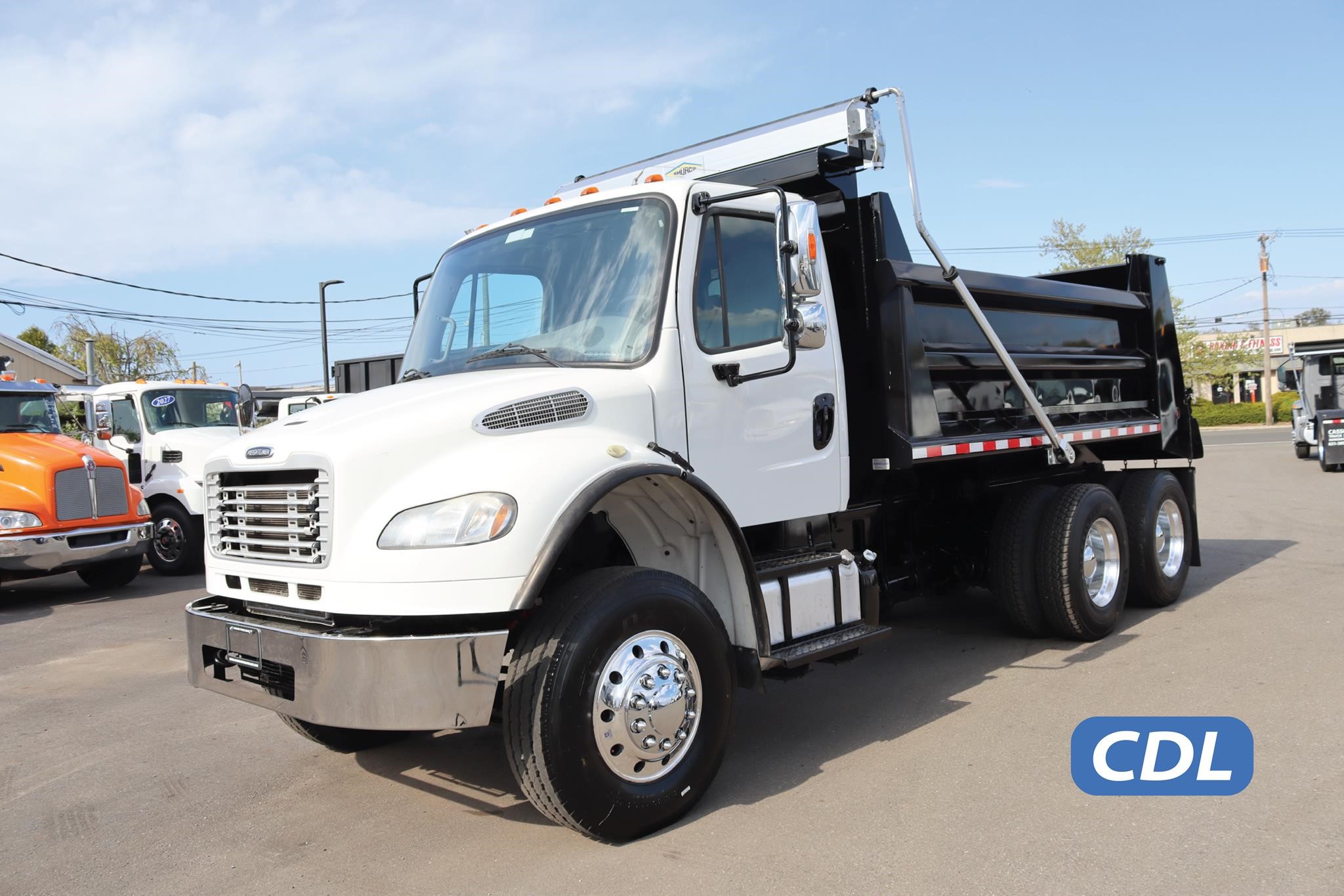 Freightliner BUSINESS CLASS M2 106