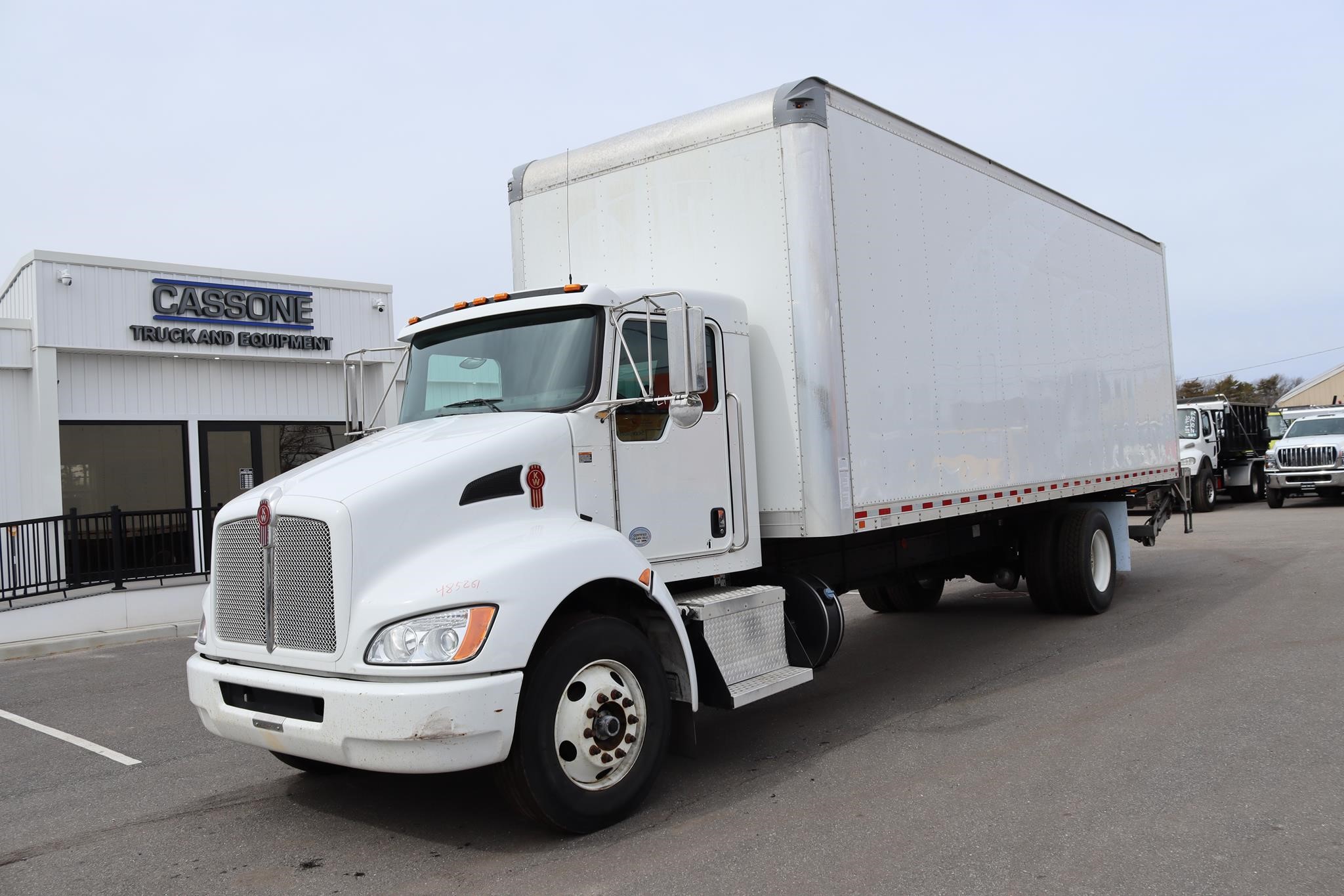 Kenworth T270