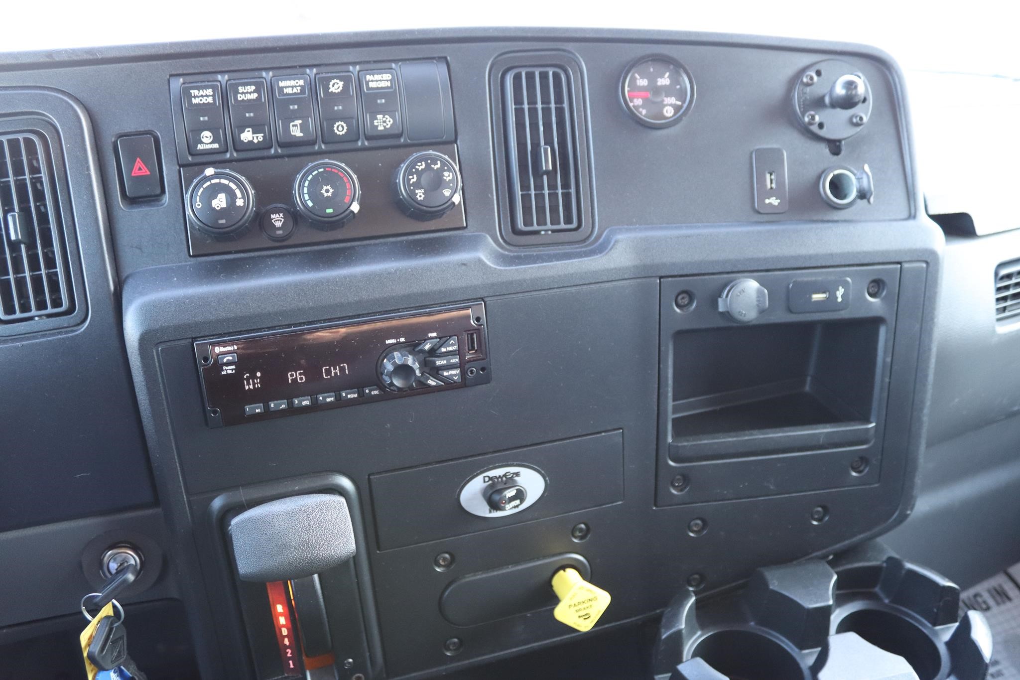 Photo 22