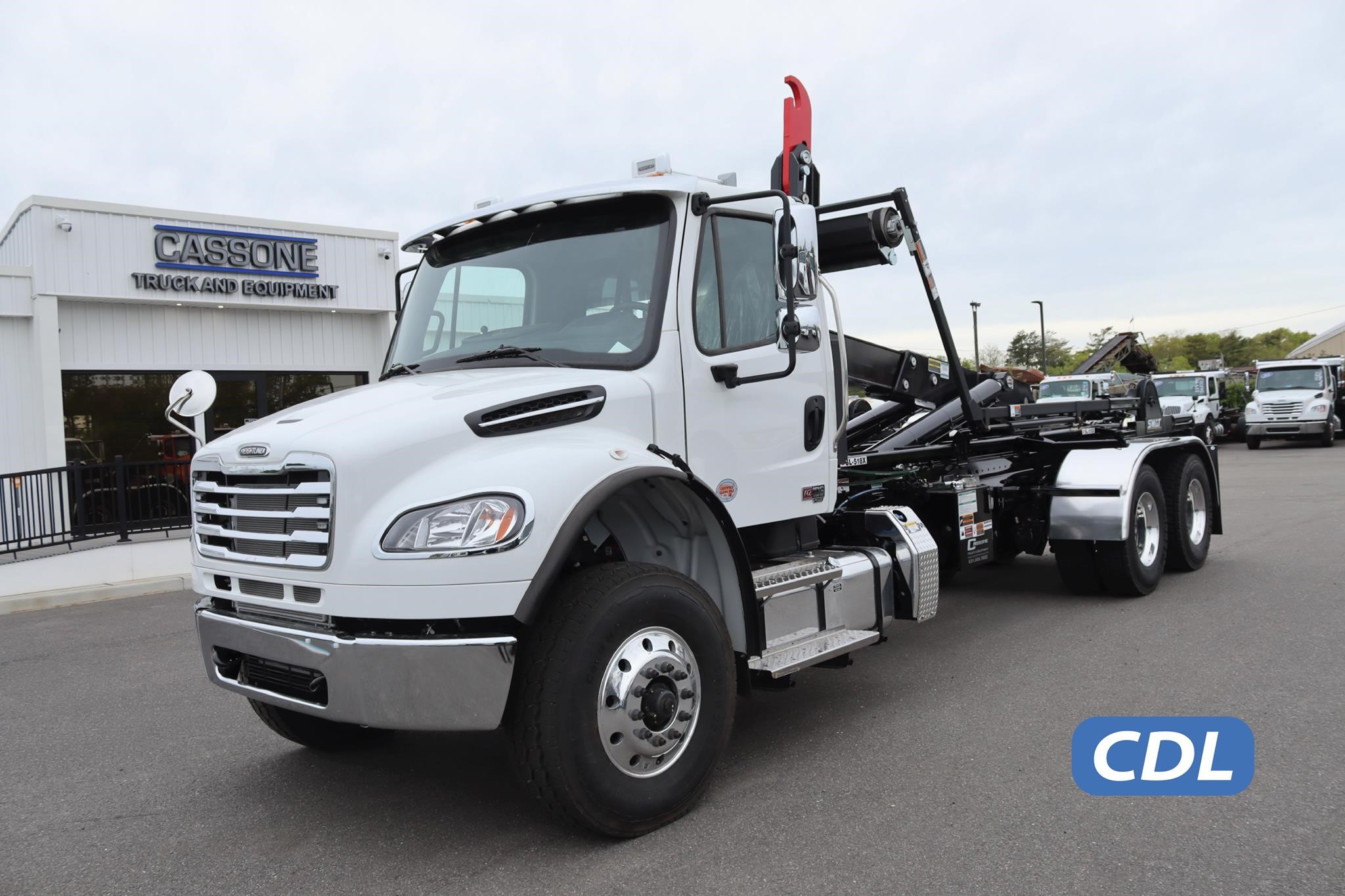 Freightliner BUSINESS CLASS M2 106 PLUS