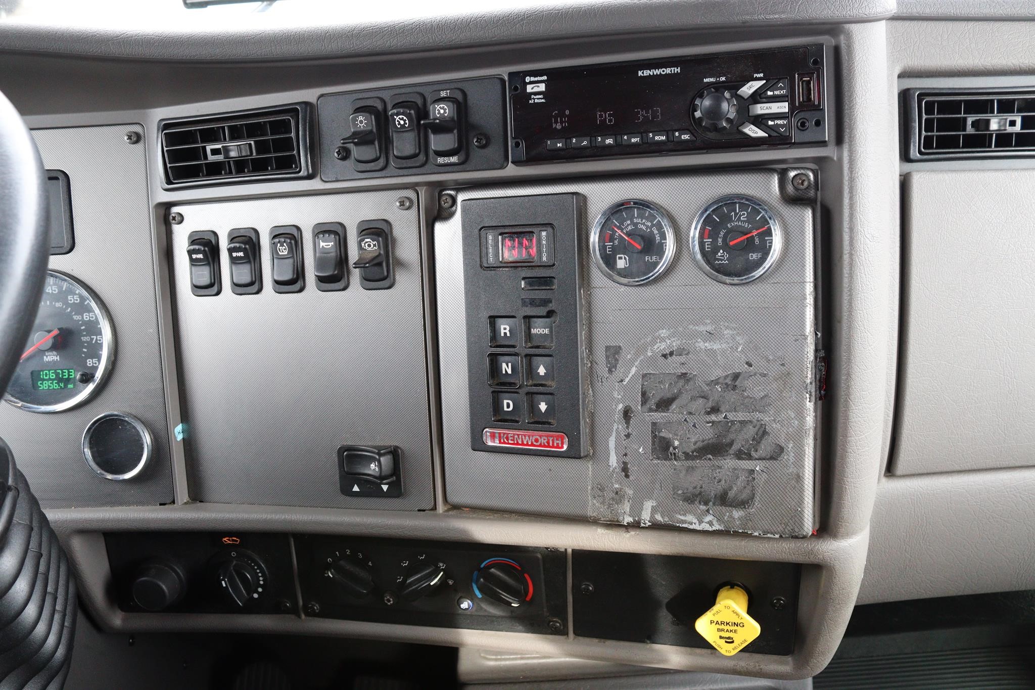 Photo 16