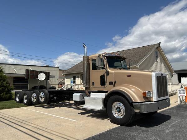 Peterbilt 367