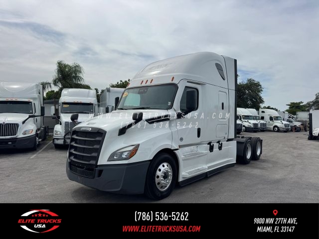 Freightliner CASCADIA 126