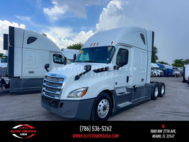 Freightliner CASCADIA 126