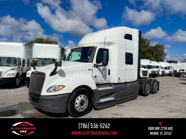 International LT625