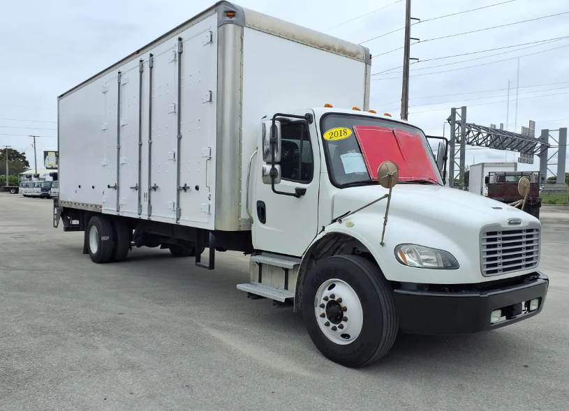 Freightliner M2 106