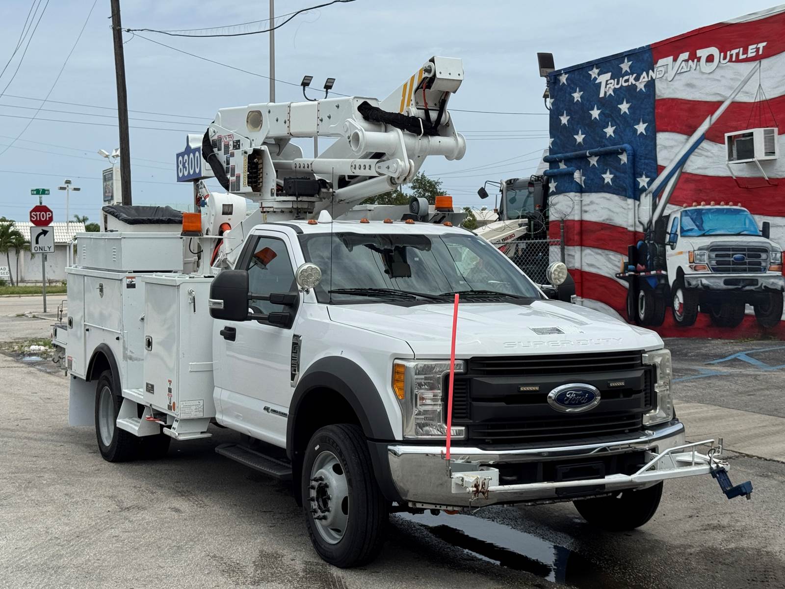 Ford F-550
