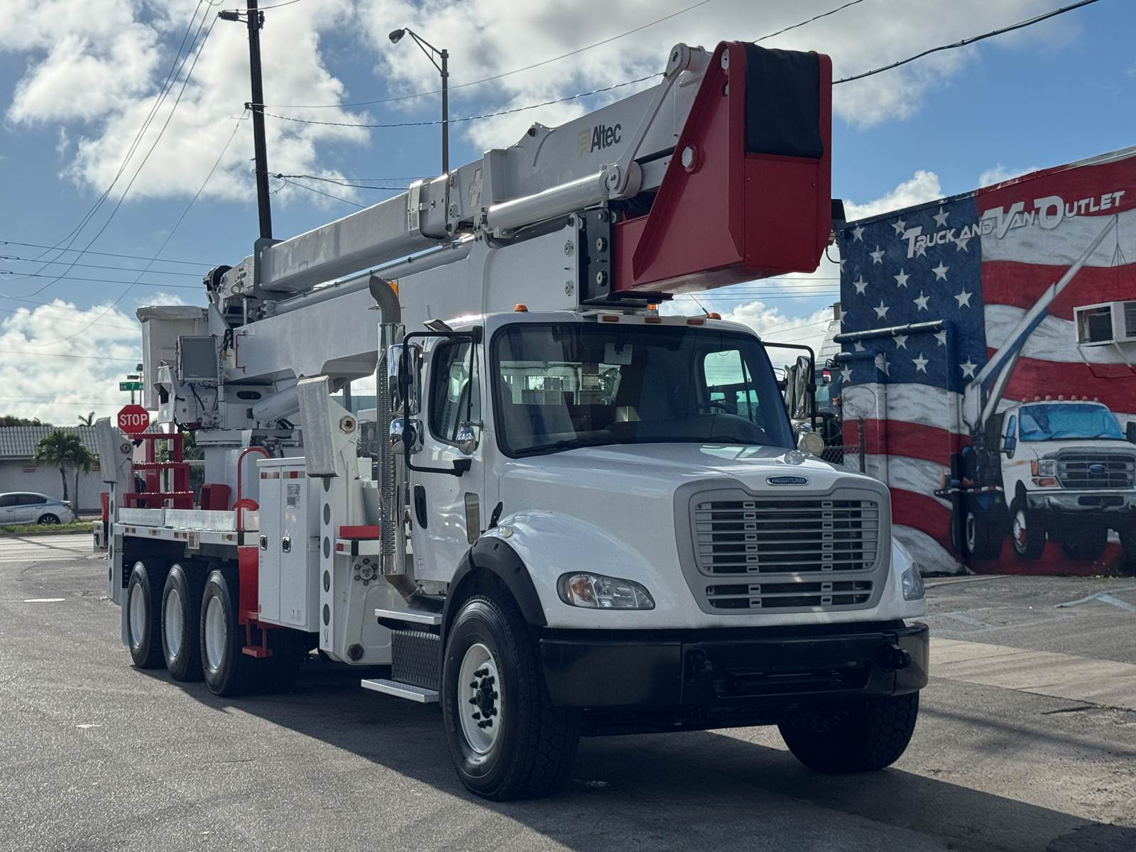 Freightliner M2 112