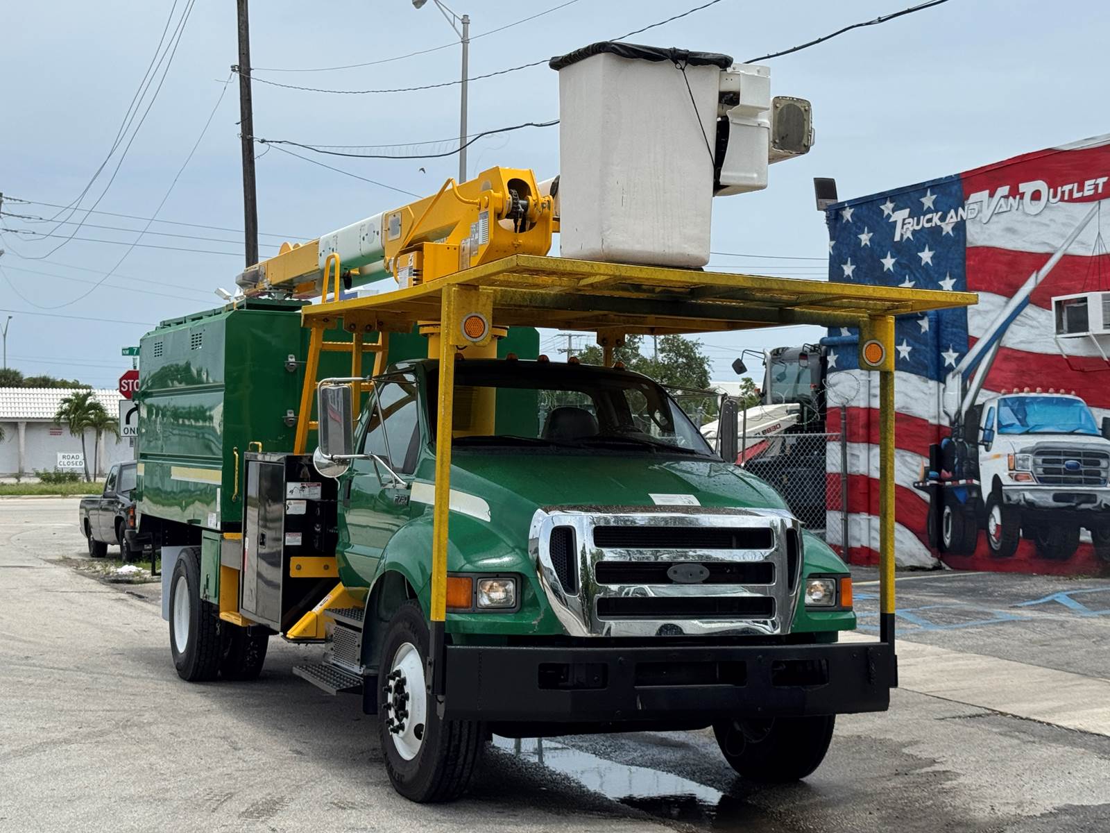 Ford F-750