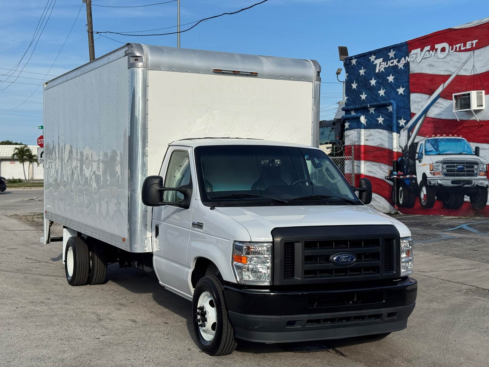 Ford E-450