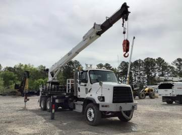 Freightliner 108SD