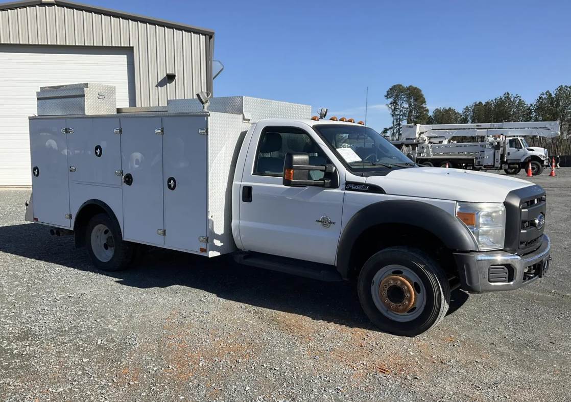 Ford F-550