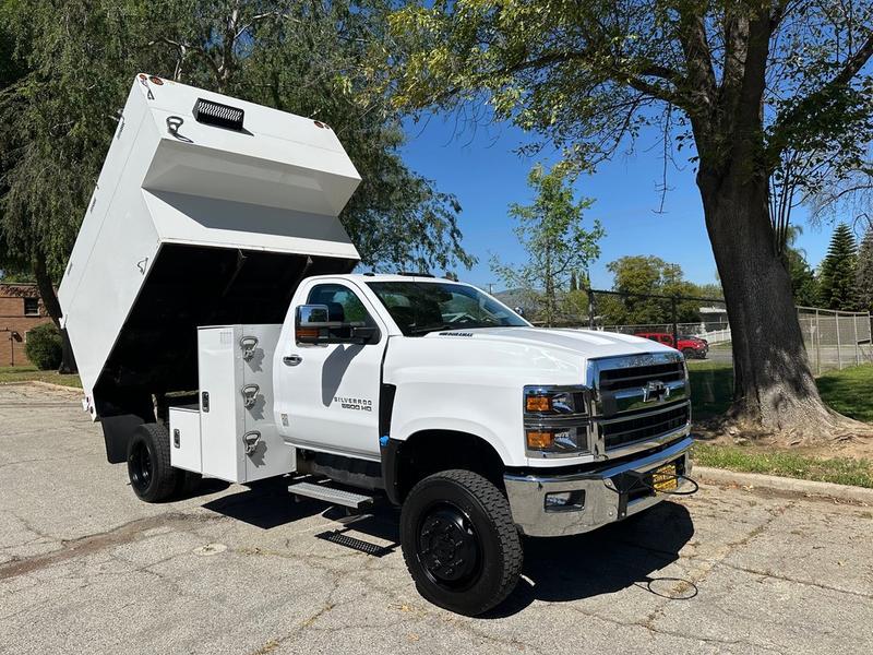 Chevrolet Kodiak C-5500 H.D. 4x4 Chipper Dump Truck