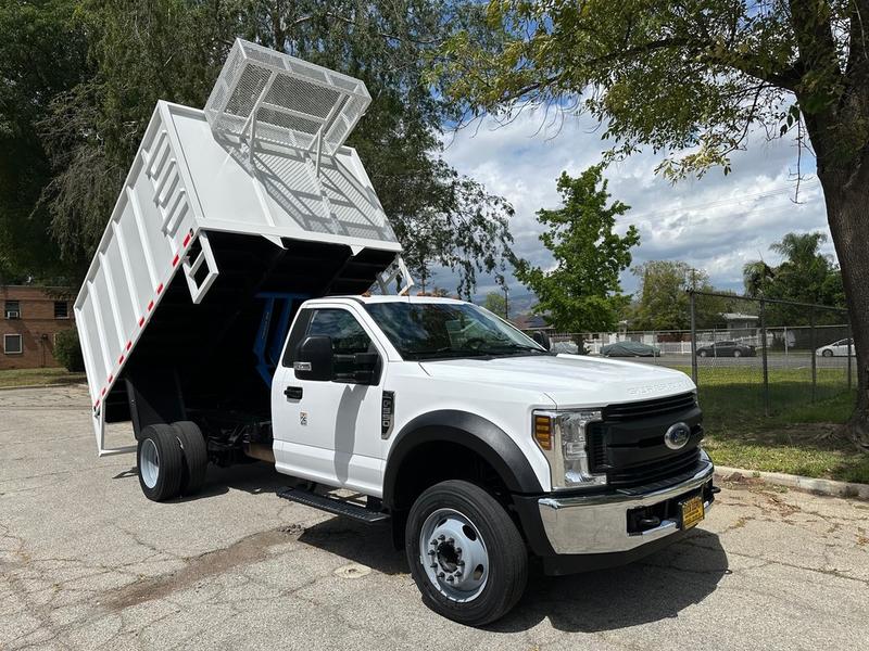 Ford F-550 S.D. Dump Truck