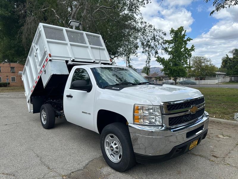 Chevrolet Silverado 2500 H.D. Landscape Dump Truck