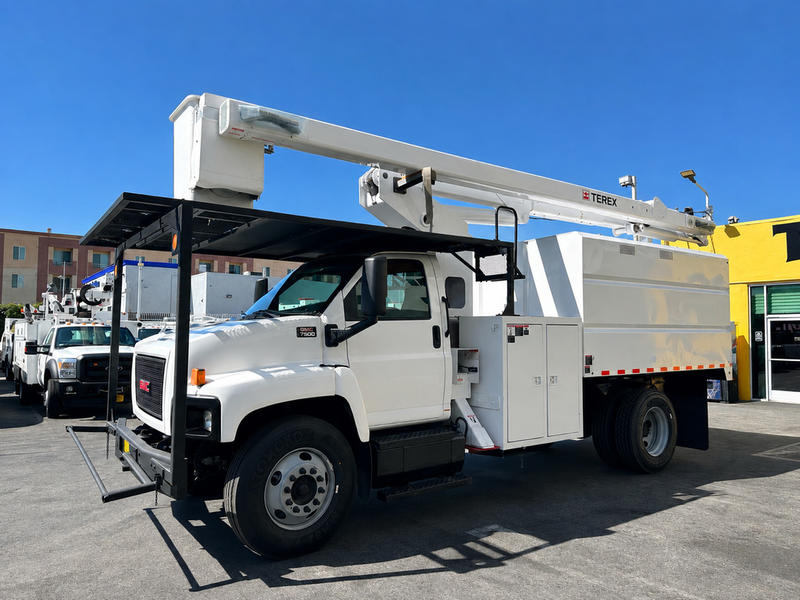 GMC Topkick C-7500 Forestry Truck