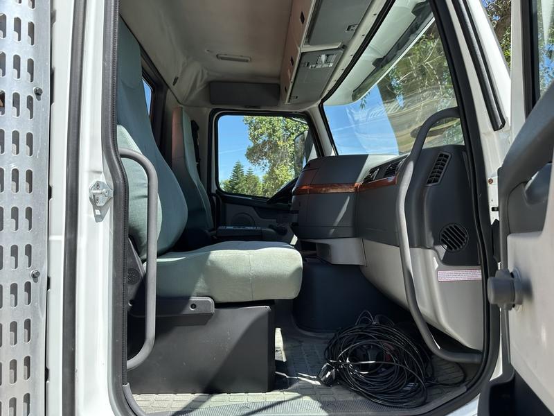 Photo 33